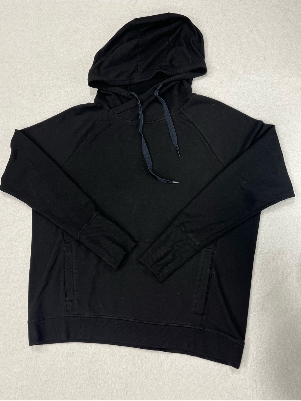Yogalicious Black Men's Hoodie with Drawstring